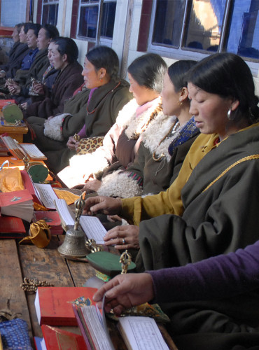 Dharma teachings from the Tibetan tradition of Vajrayana Buddhism. Ongoing research work and support for the Rebkong Ngakpa tradition in Tibet.